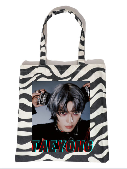 Taeyong Tote