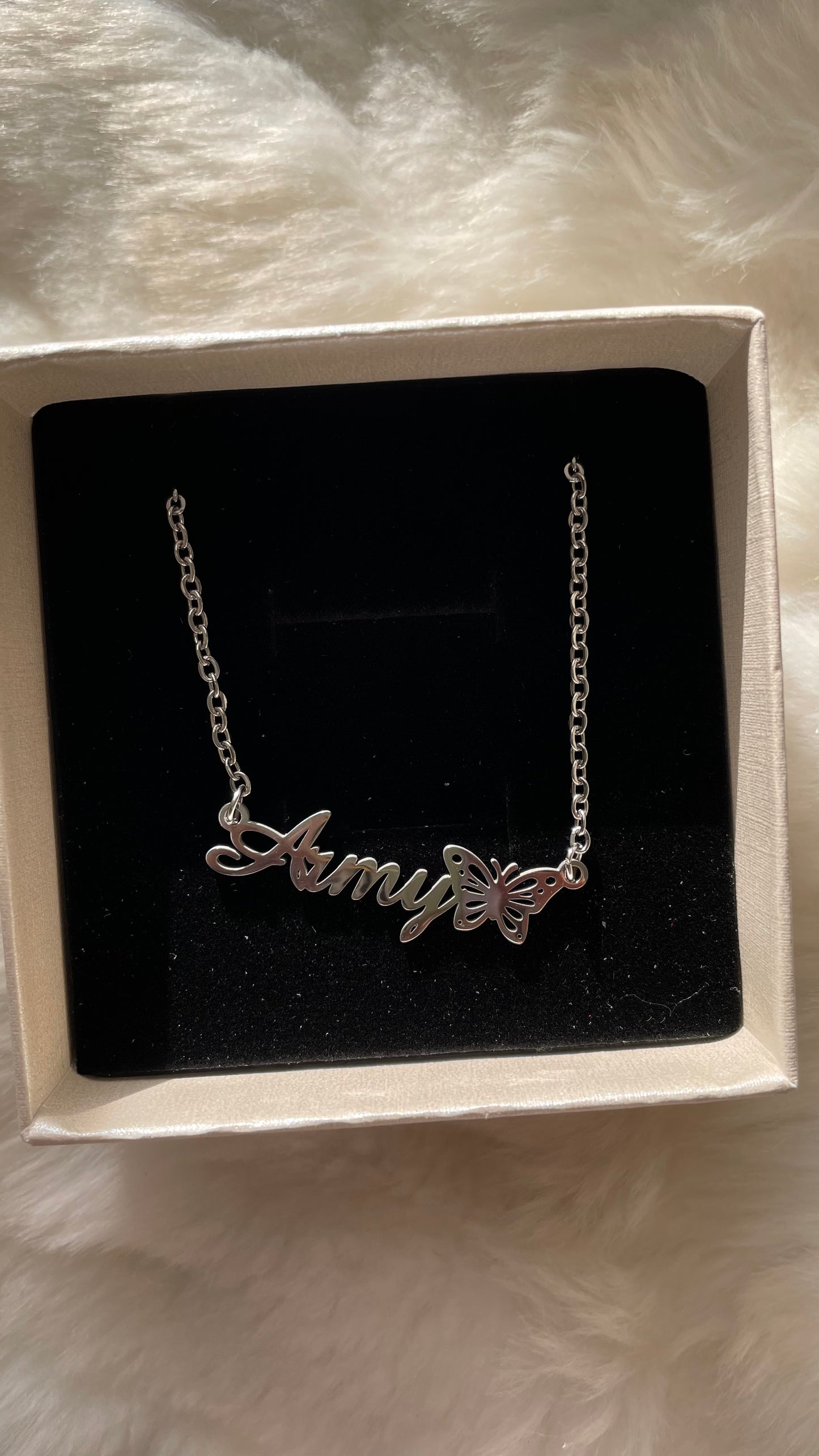 Custom Kpop Necklaces